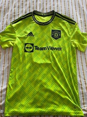 adidas Neon Yellow Manchester United TeamViewer Soccer Jersey - Bruno Fernandes